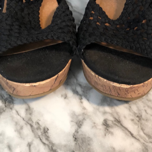 Jelly Pop “Mosaic” Black Wedges - Picture 14 of 16